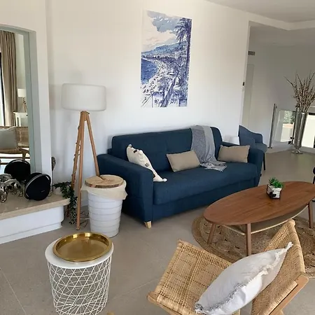 Гостевой дом Superbe - 3 Distinct - 20 Couchages 4*