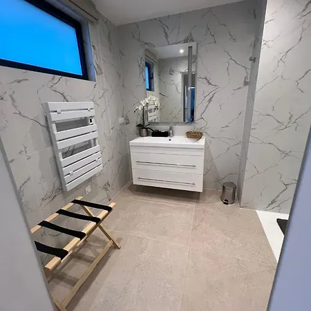 Гостевой дом Superbe - 3 Distinct - 20 Couchages 4*