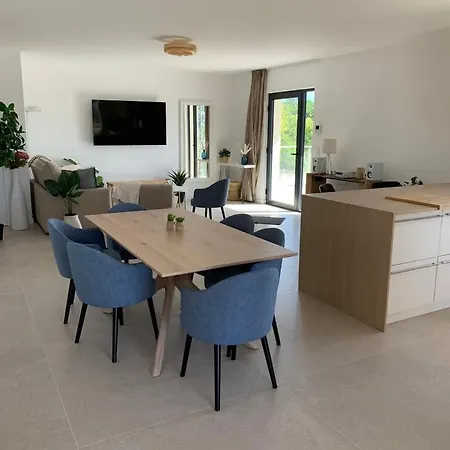 Superbe - 3 Distinct - 20 Couchages Кань-сюр-Мер