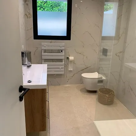 Superbe - 3 Distinct - 20 Couchages 4*